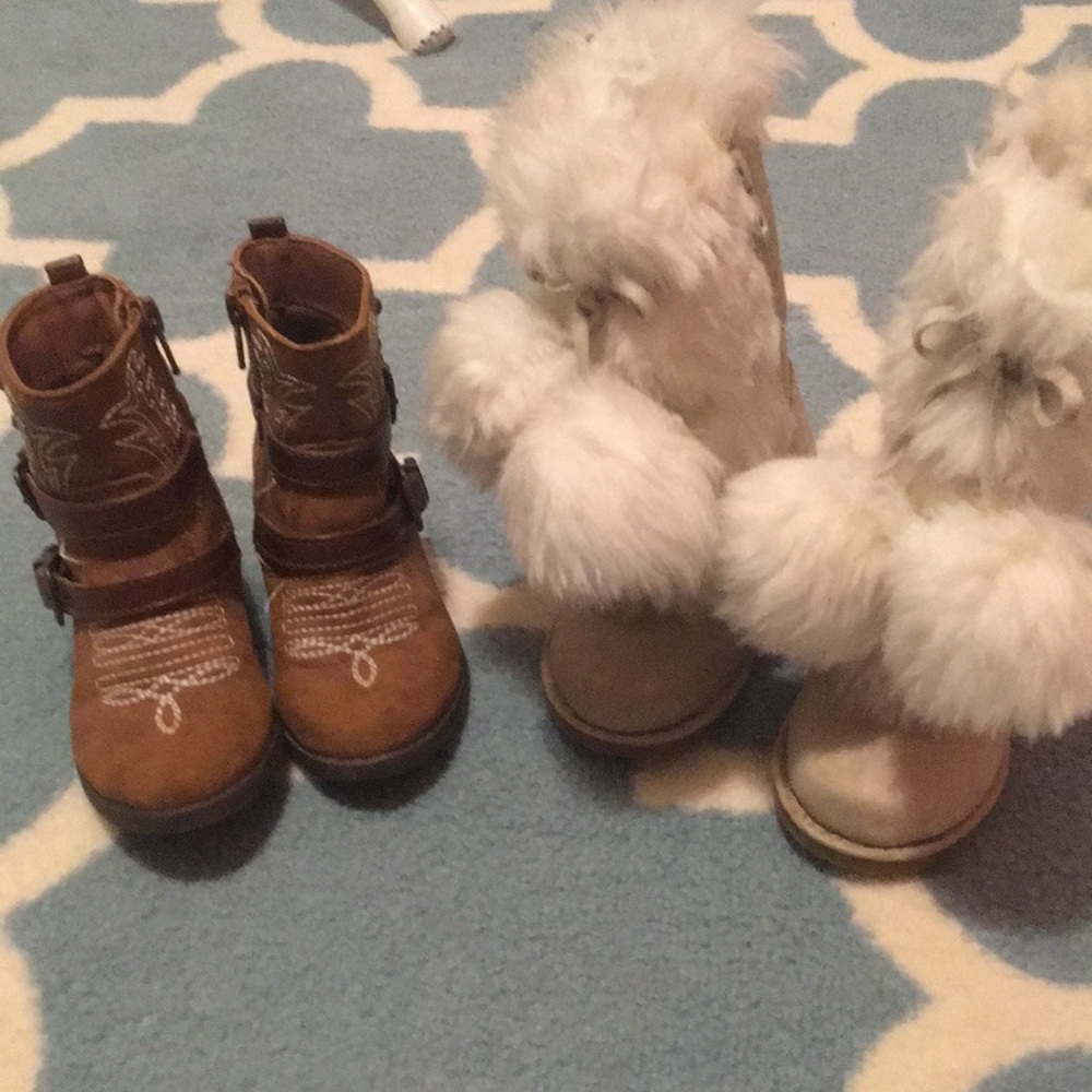 Toddler girl size 7 boot bundle